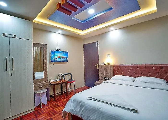 Applewood Hotel 5*